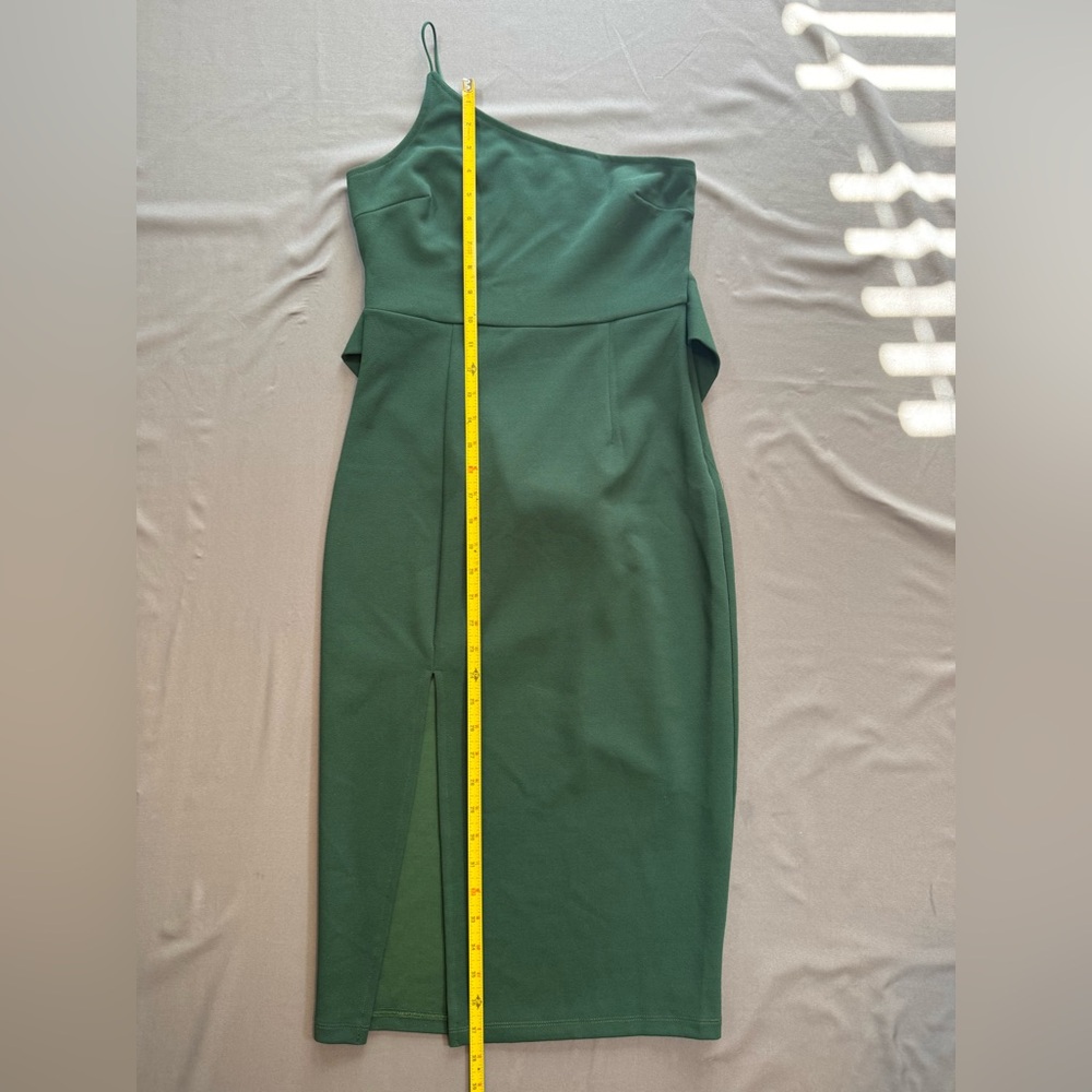 Hello Molly Emerald One-Shoulder Midi Dress Size 4 Wedding Guest - Picture 6 of 6